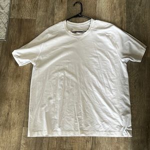 White Lululemon T-Shirt 🍋